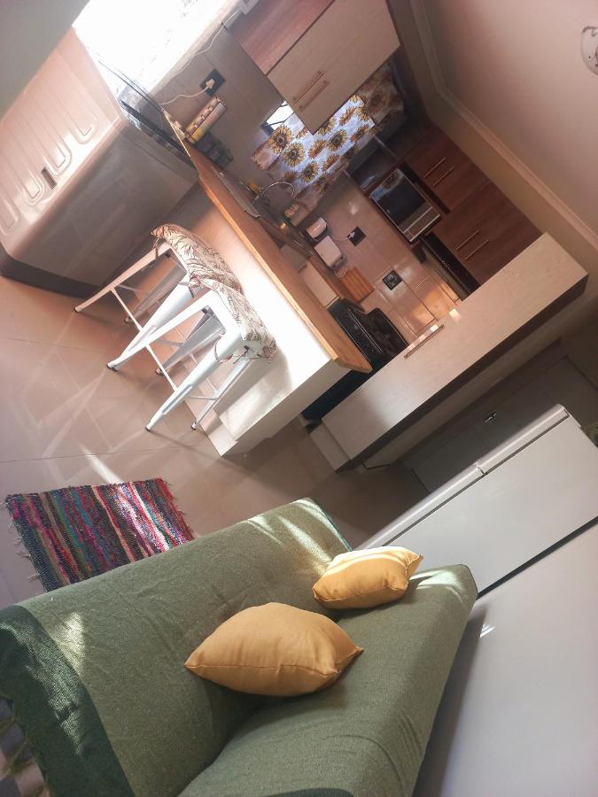 фото TALITHA'S SELF-CATERING ACCOMMODATION