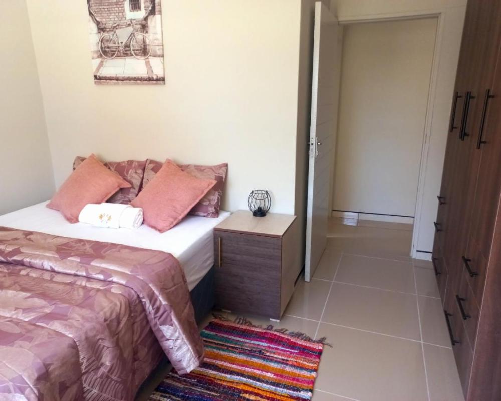 фото TALITHA'S SELF-CATERING ACCOMMODATION