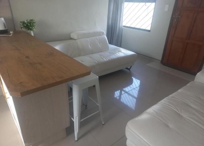 TALITHA'S SELF-CATERING ACCOMMODATION