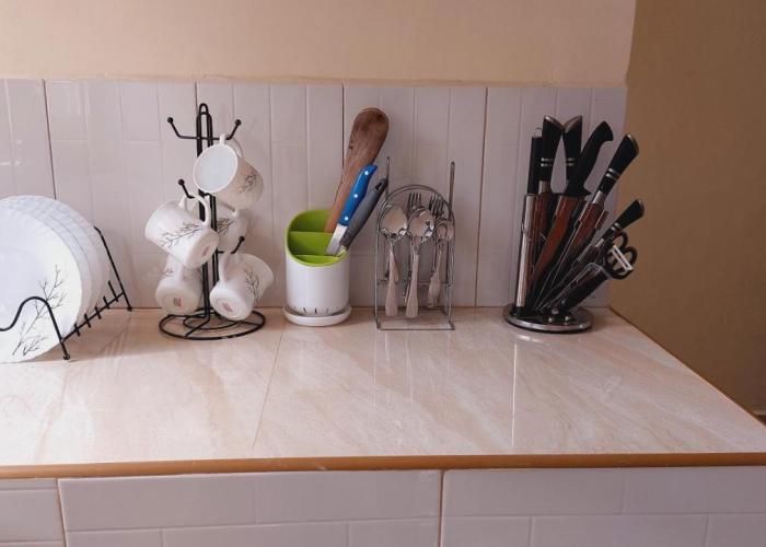 MaGiK Furnished All Ensuite 2 bedroom Apartment