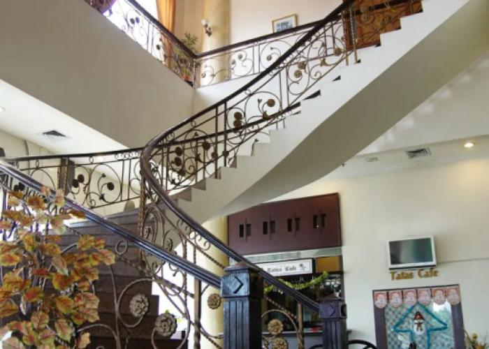 Grand Mentari Hotel