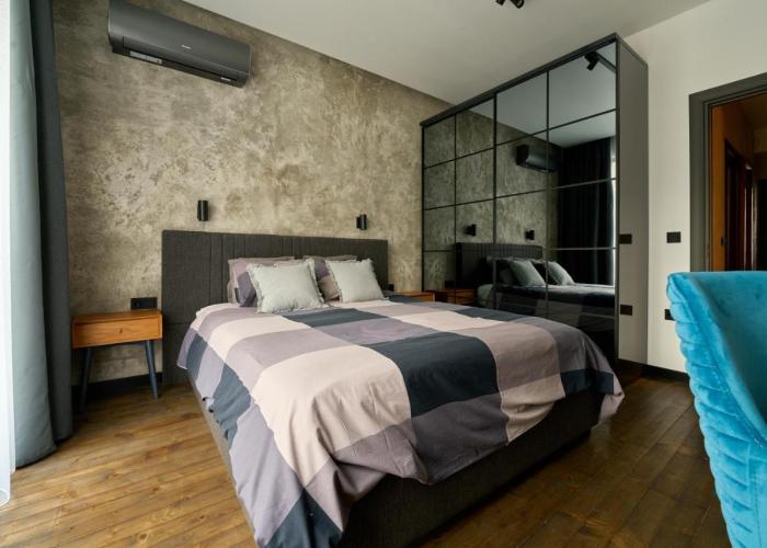 Luxury 2 Bedroom Apartment - Private Garden