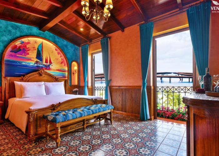 Venice Hotel Phu Quoc - Free Airport Shuttle & Sunset Town Tour