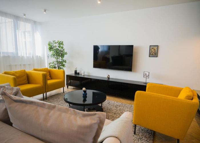 Victor Nest Double Room Apartment