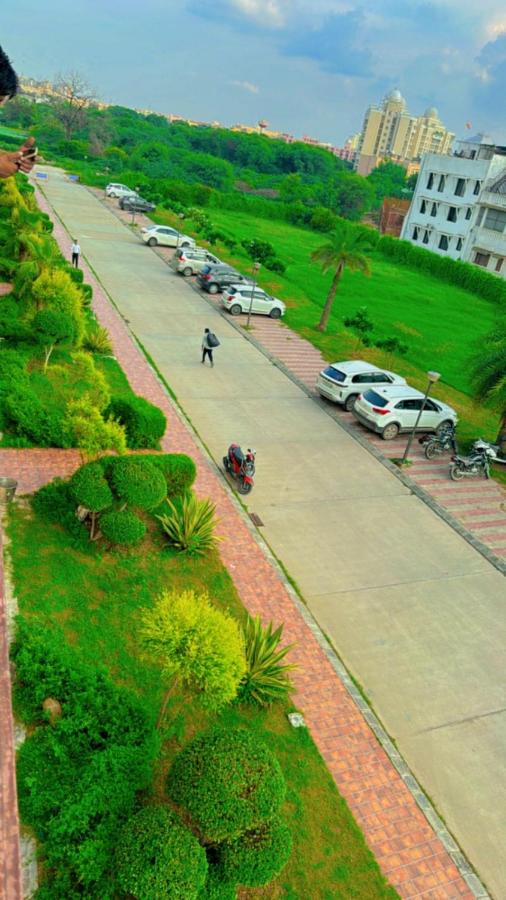 фото Vrindavan suites omex