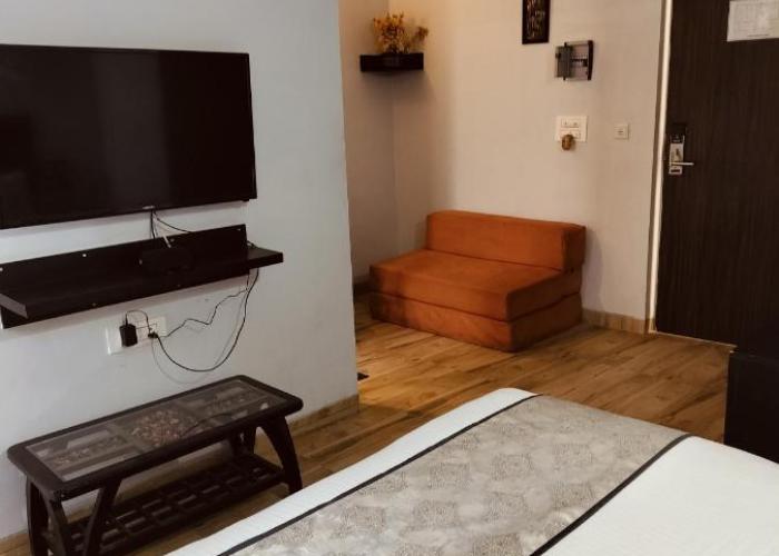 Vrindavan suites omex