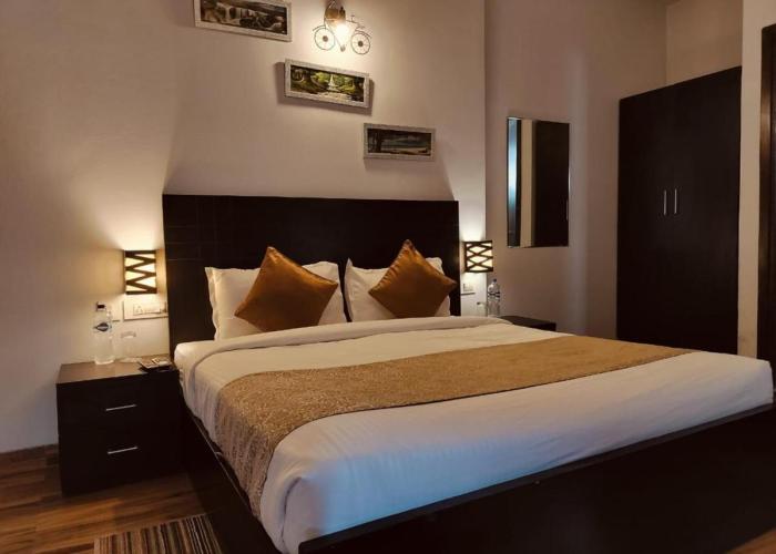 Vrindavan suites omex