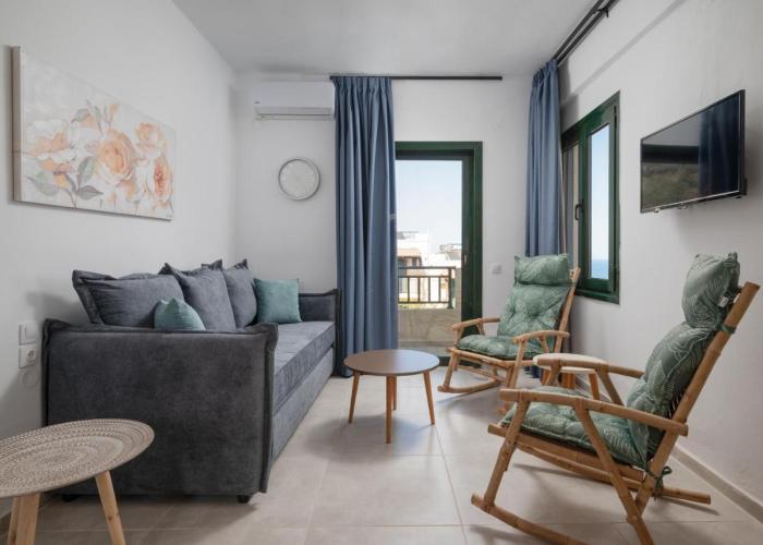 Blue Horizon Apartments