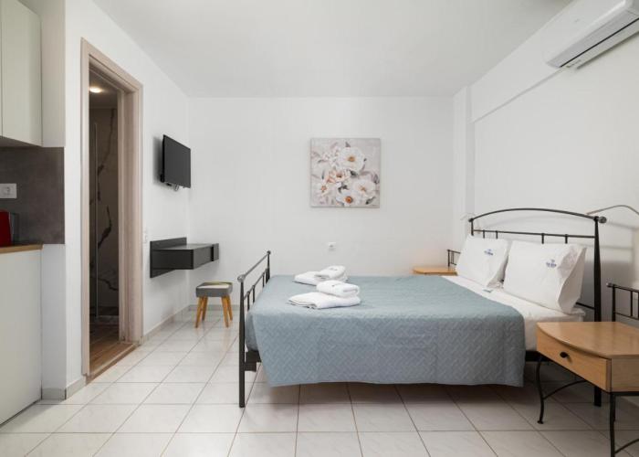 Blue Horizon Apartments