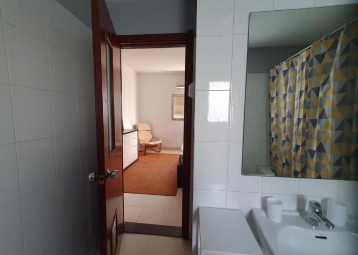 Inviting 5-Bed Apartment in Luanda