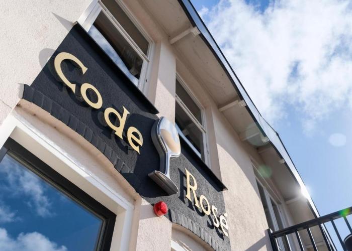 Boutique Pension Code Rosé