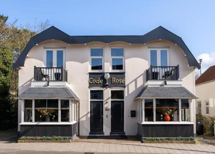 Boutique Pension Code Rosé