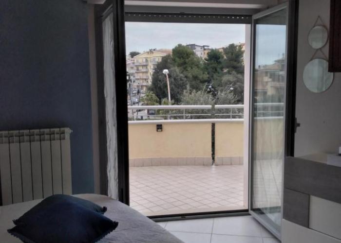 Minicasa con ampia terrazza