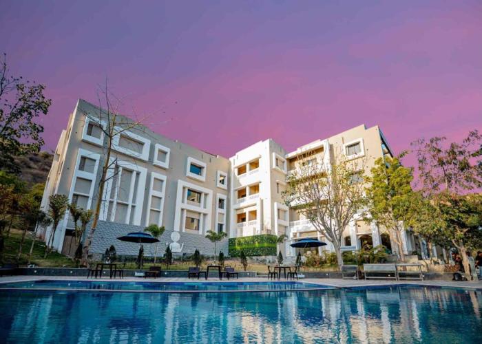 Essentia Luxury Resort & Spa Udaipur
