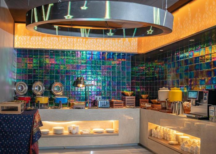 Rongye Hotel - Gaozhuang Xishuangjing Starlight Night Market Branch
