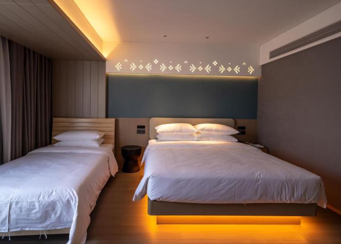 Rongye Hotel - Gaozhuang Xishuangjing Starlight Night Market Branch