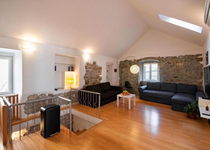 Duplex with terrace in the city centar