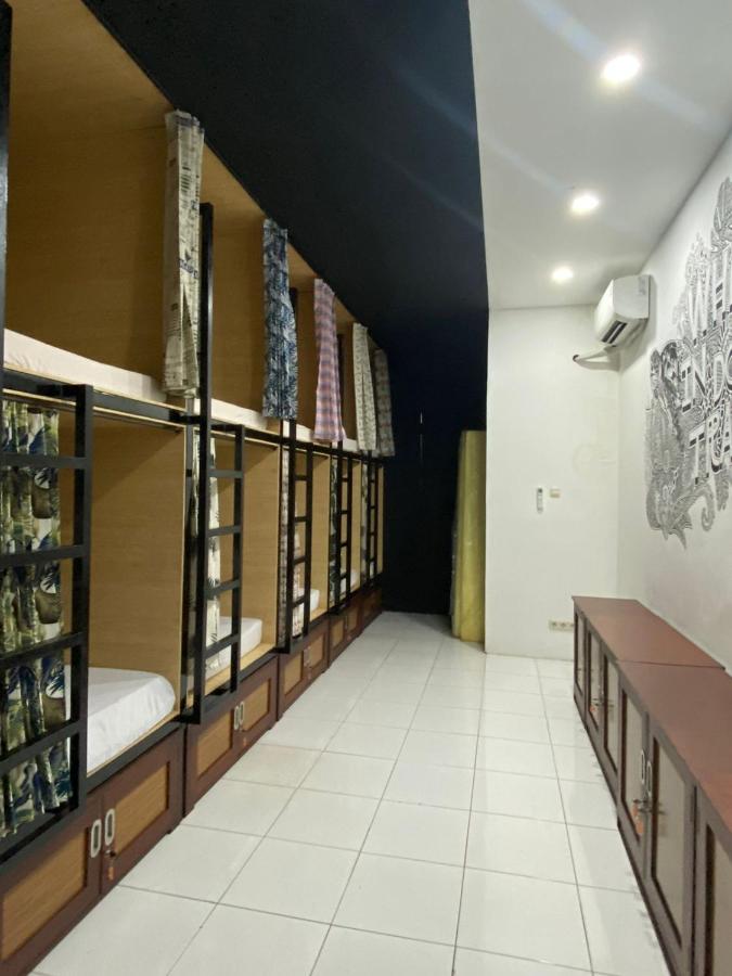 фото Innbox Hostel
