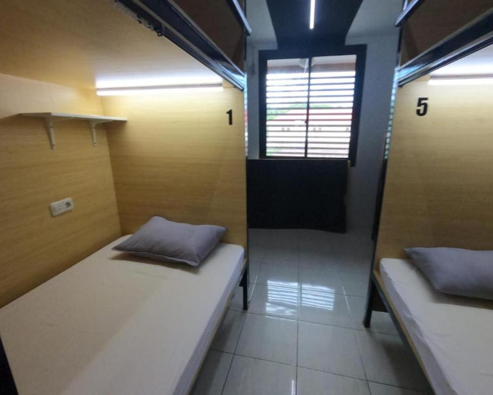 фото Innbox Hostel