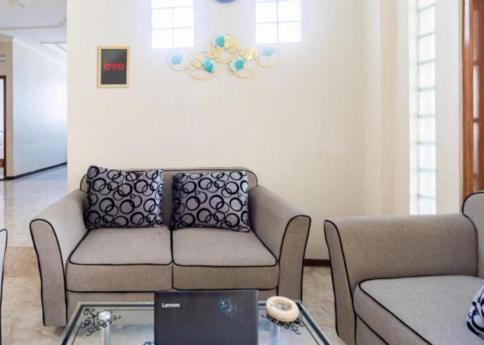 SPOT ON 93755 Siwalanpanji Homestay Syariah