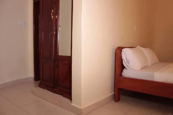 Agabet Hotel - Mbale