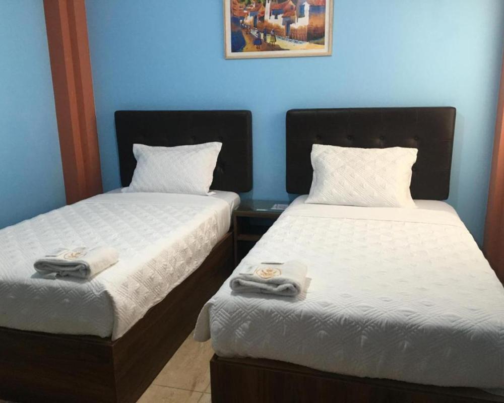 фото CARDOS HOSTAL