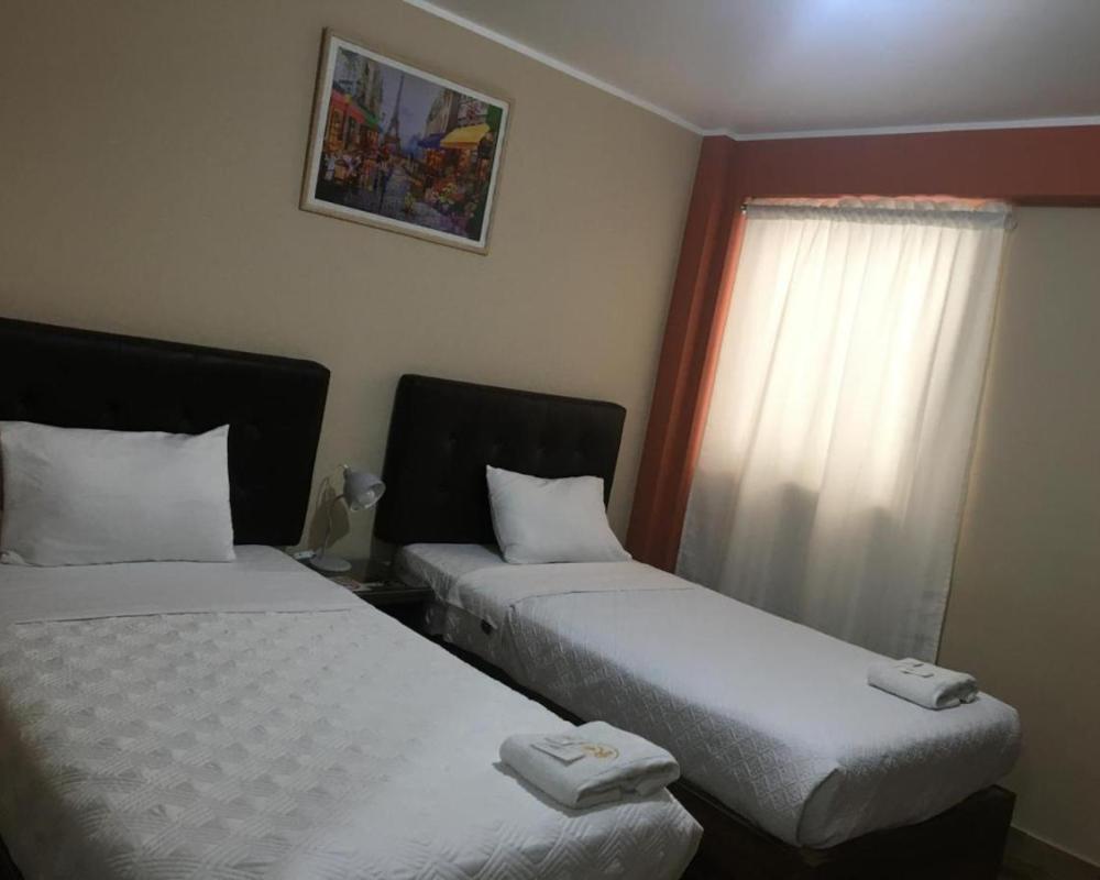 фото CARDOS HOSTAL