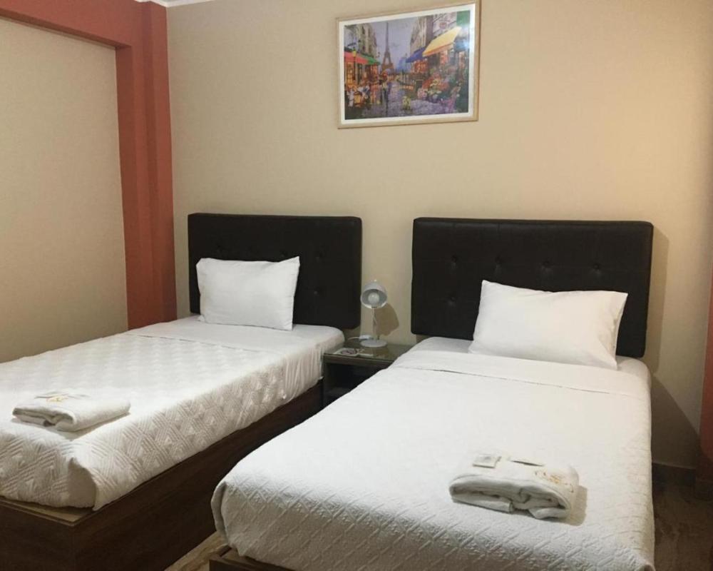 фото CARDOS HOSTAL