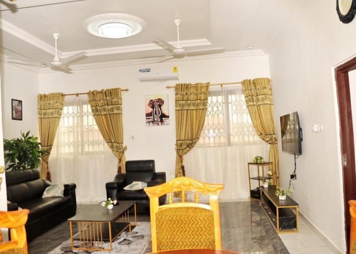 Luxury Spacious Apartment