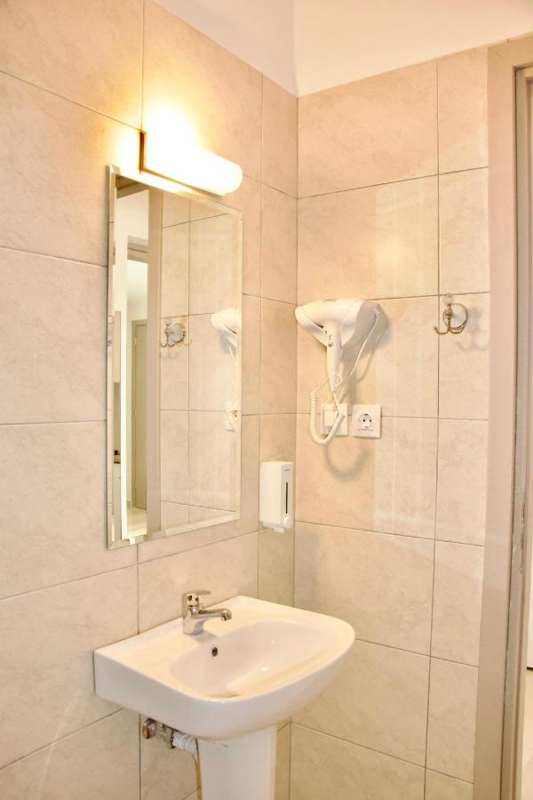 фото Piraeus Relax