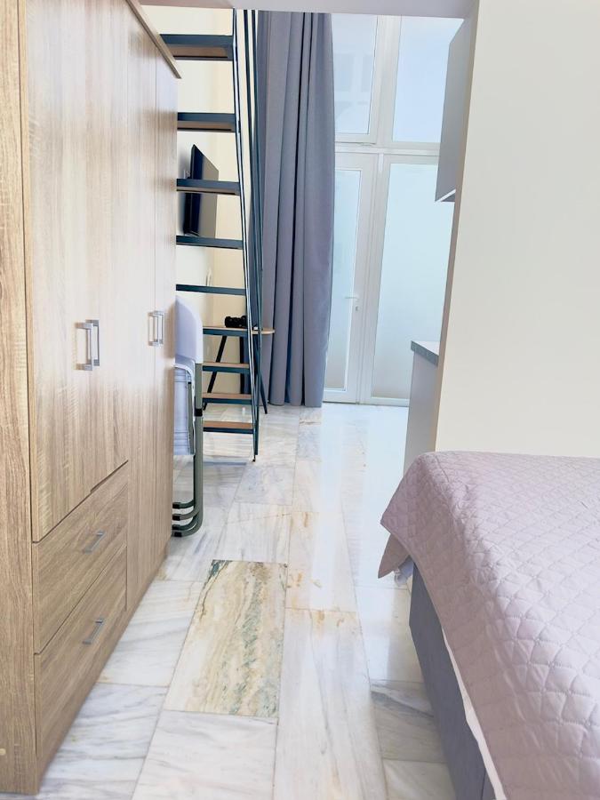 фото Piraeus Relax