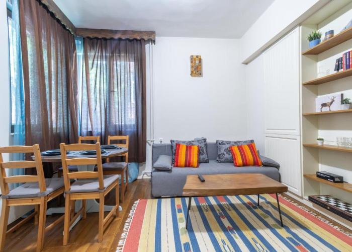 Two Homelike Apartments by NDK and Vitosha Blvd with 2 Free Parking Spots