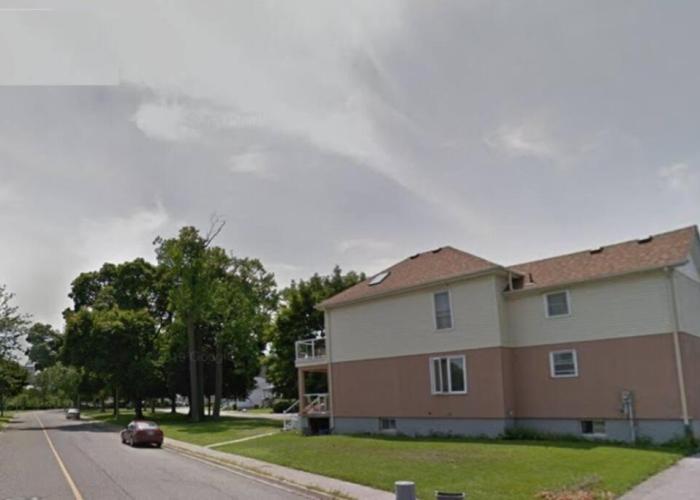 Peaceful Residence on Palmer Ave - Close to the Falls & Complimentary Breakfast Delivered Daily to the Rental
