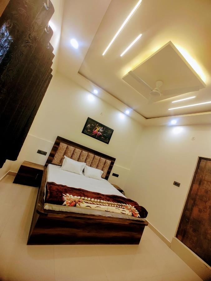 фото BRiJWAS DHAM