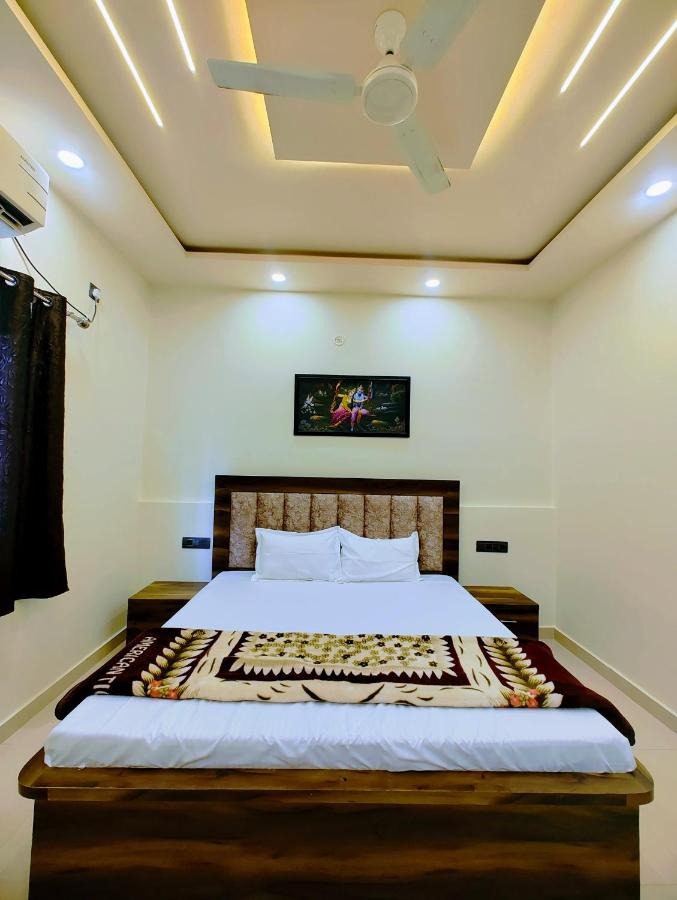 фото BRiJWAS DHAM