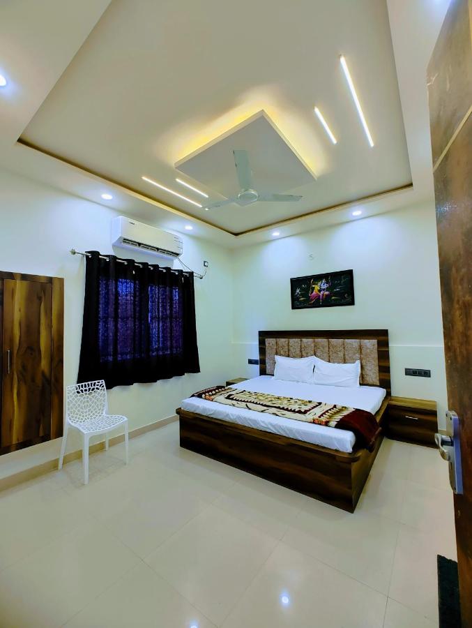 фото BRiJWAS DHAM