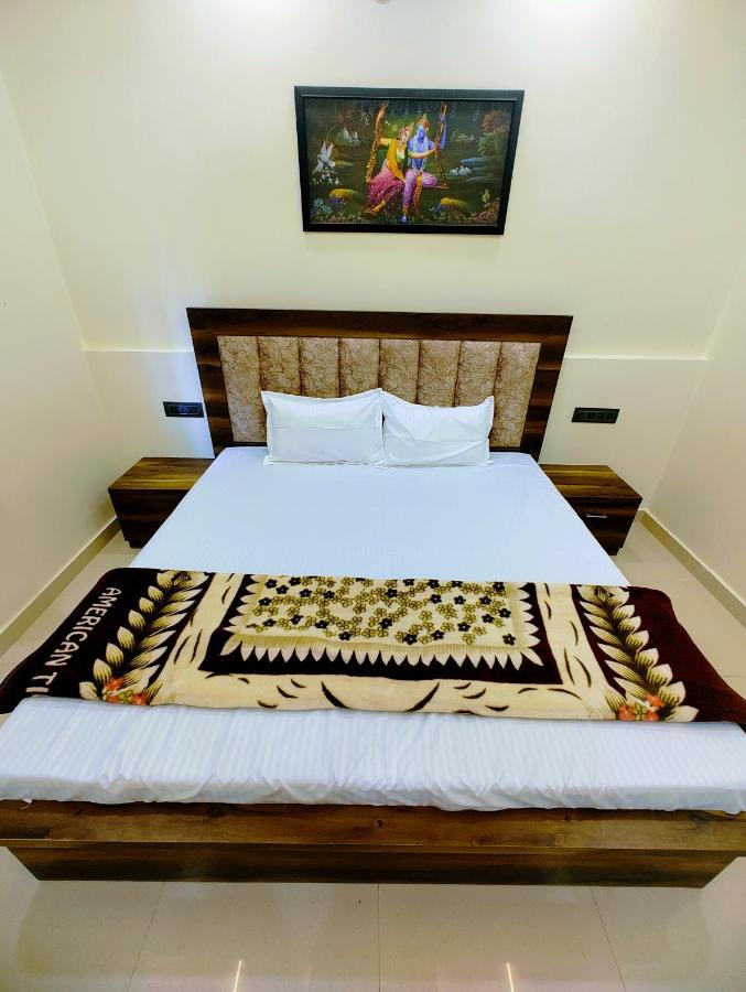 фото BRiJWAS DHAM