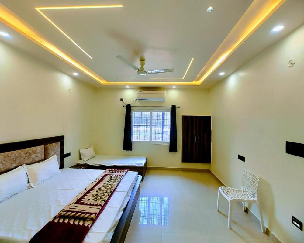 фото BRiJWAS DHAM