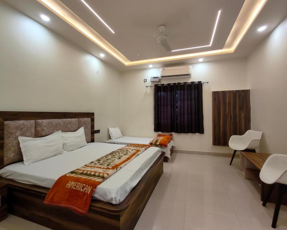 фото BRiJWAS DHAM