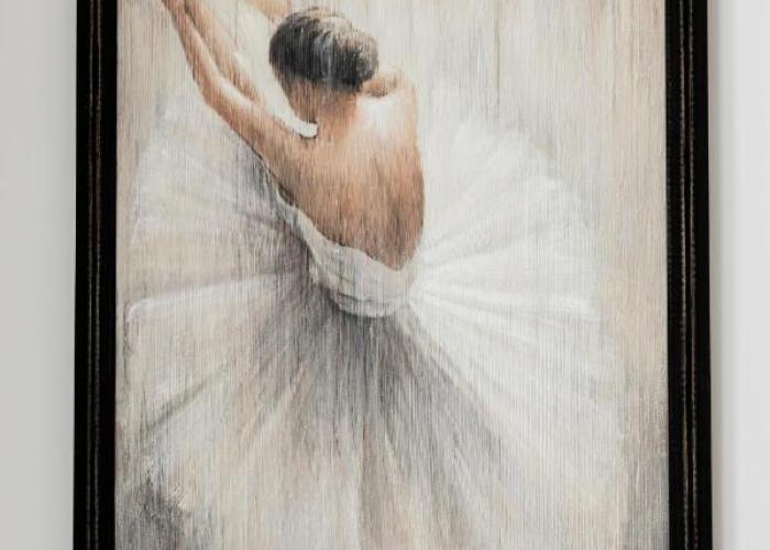 Apartment Ballerina