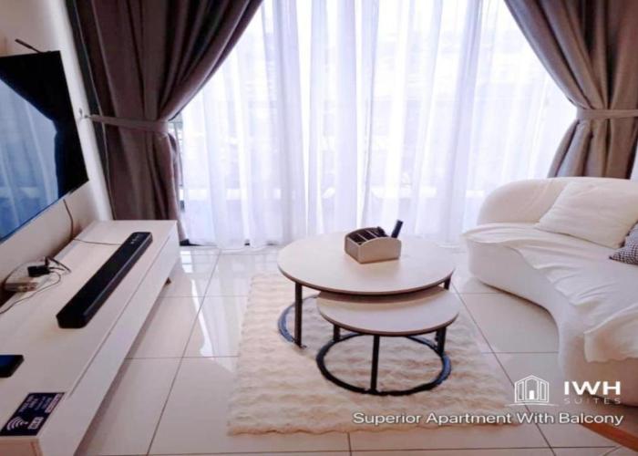 Ipoh Horizon Skypool Town Suites 4-11pax by IWH Suites