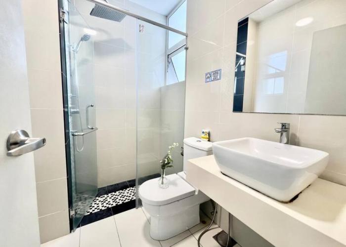 SA 1-10PAX SkyPod Puchong 2Room IOI Mall LRT WiFi