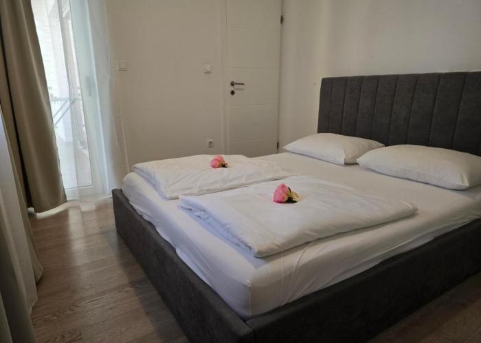 Holiday apartments Stobrec 2