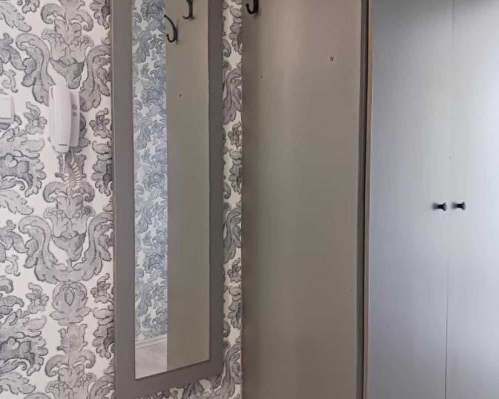фото Тристаен апартамент