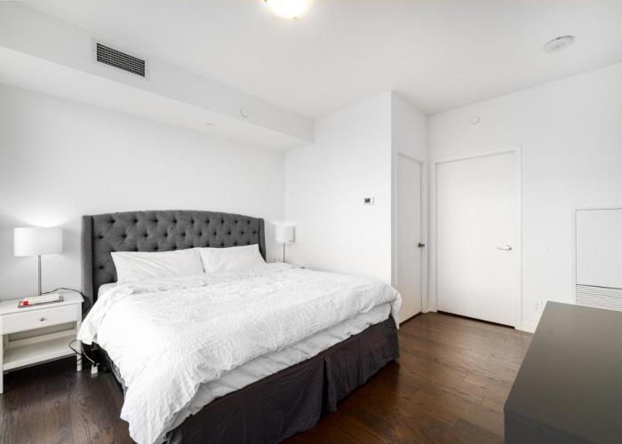 Presidential Suite Heart of Downtown with Stunning View