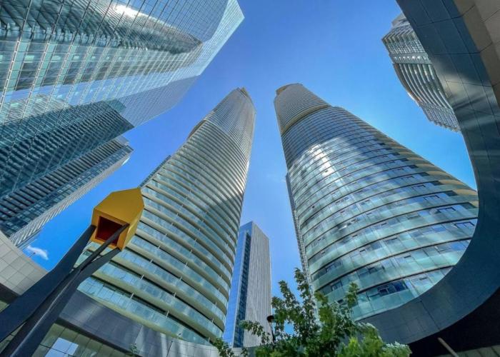 Presidential Suite Heart of Downtown with Stunning View