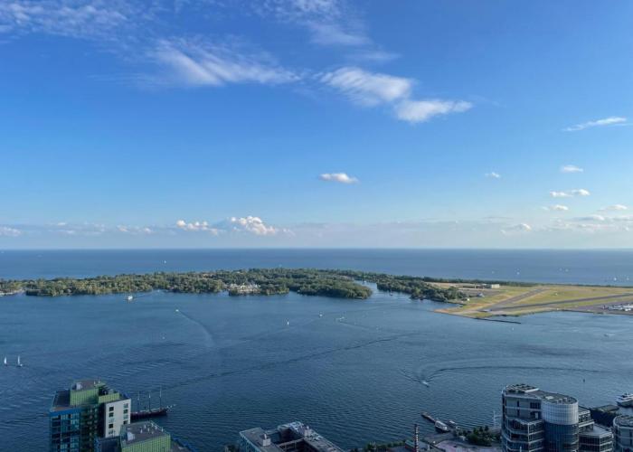 Presidential Suite Heart of Downtown with Stunning View
