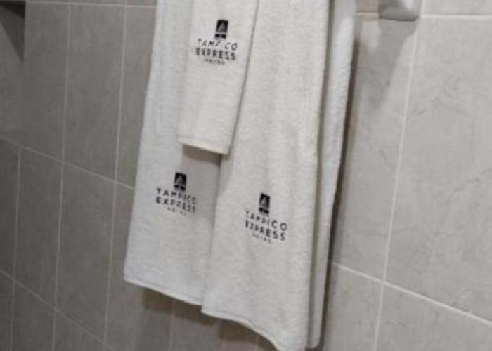 HOTEL TAMPICO EXPRESS MORALILLO