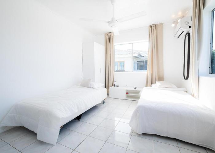 10 persoons Villa Zwembad, Fitness, Strand 7 min