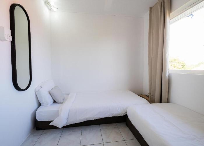 10 persoons Villa Zwembad, Fitness, Strand 7 min